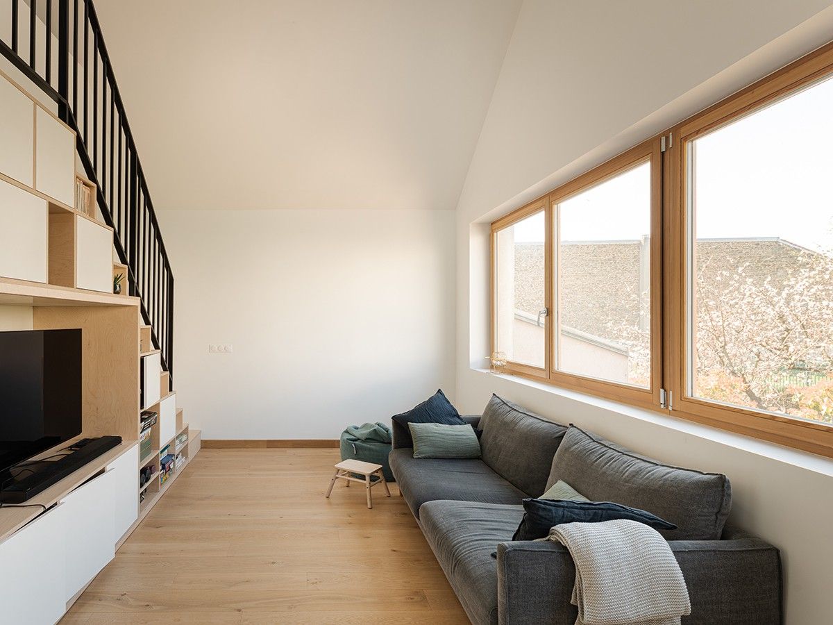 House Extension, view 13