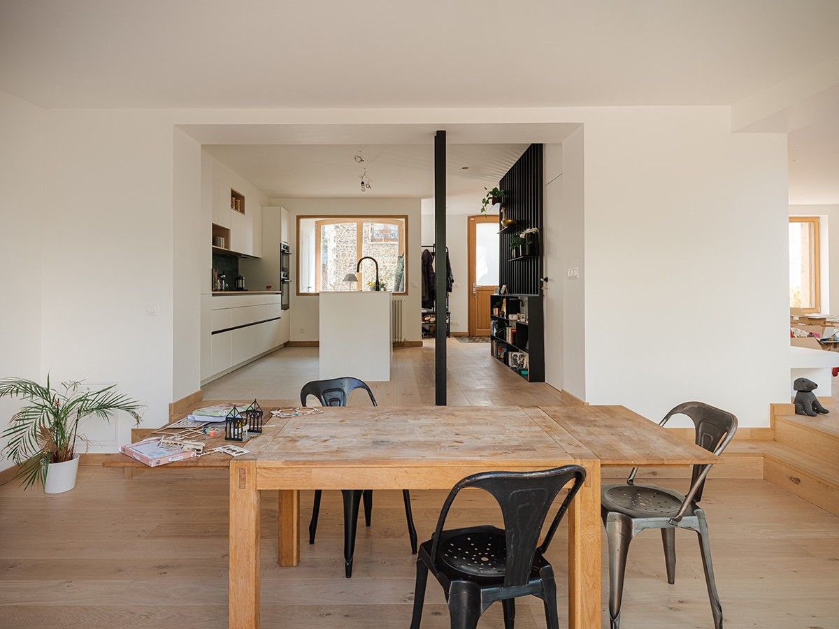 House Extension, view 7