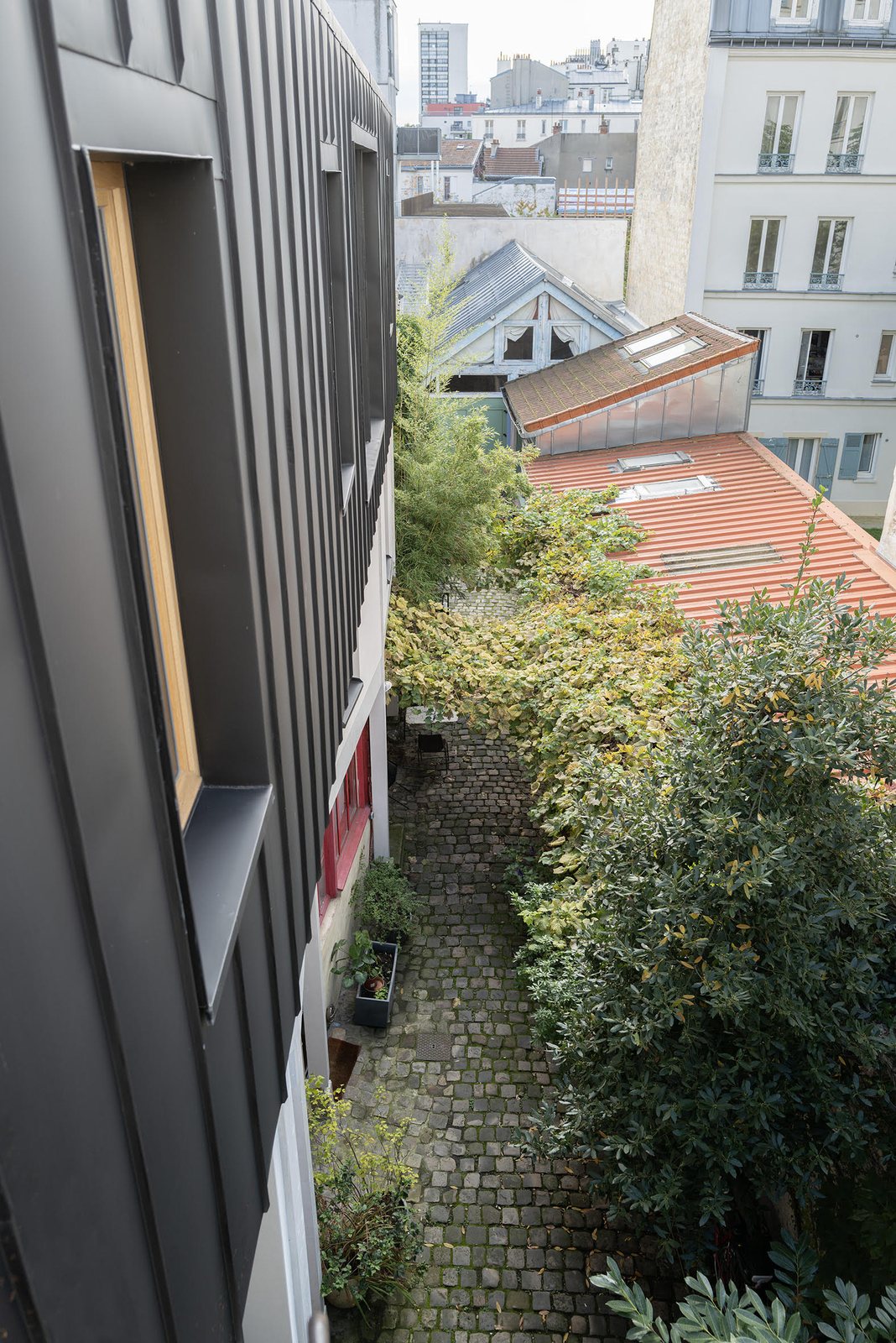 House M, view 1