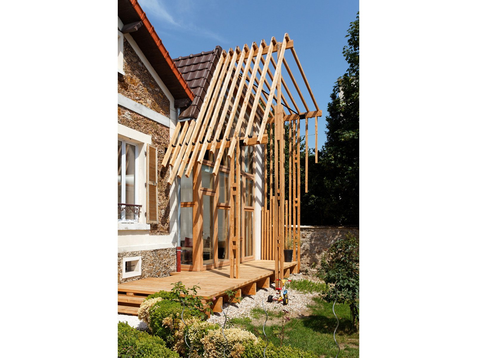 House P, view 10